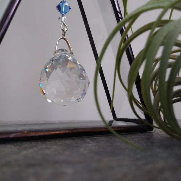 PRISM PYRAMID "ICYCLE"